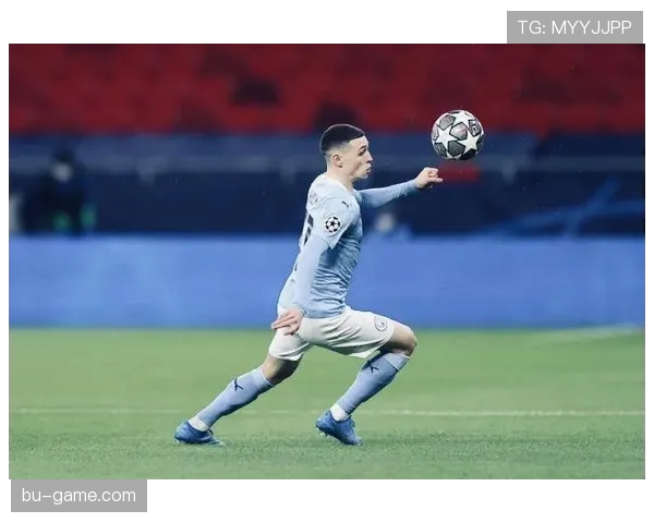 菲尔·福登赛场装备解析：独特使用技巧助力状态稳步提升