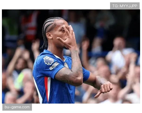 英超维拉强势崛起豪取四连胜，状态回暖引爆球迷热议