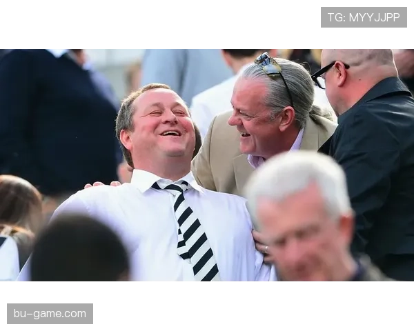 阿什利重返足球界，纽卡斯尔联迎新战略发展，状态回暖引关注