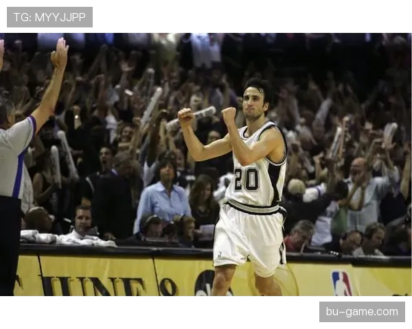 马努·吉诺比利突破制造机会效率高于同位置队友