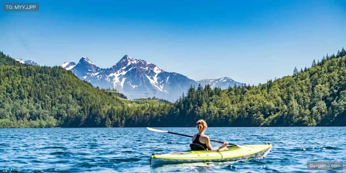 实时弹幕，边看边聊，做赛场最活跃的观众！💬🎉